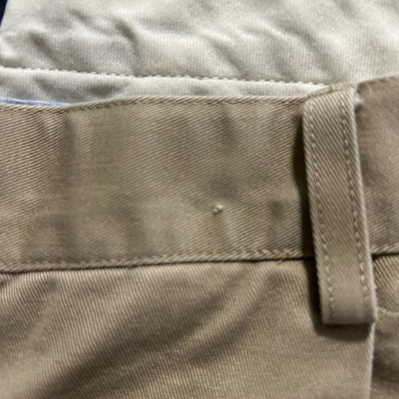 Lands End Mens 38x30 Traditional Fit Pleated Chino Pants Khaki Cotton Trousers - Picture 8 of 9